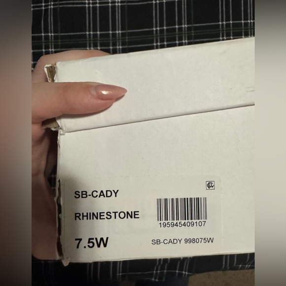 BETSEY JOHNSON rhinestone booties! - Picture 4 of 4